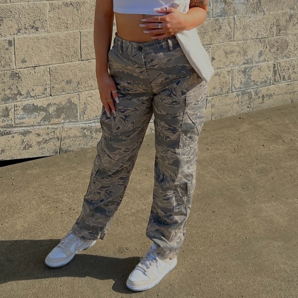 Women’s Camo Cargo Pant